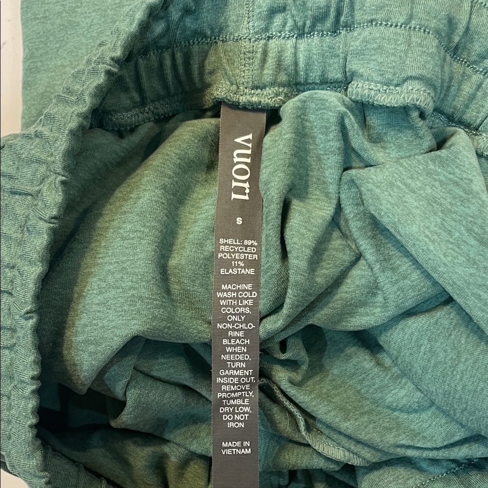 Vuori Performance Jogger Bundle - image 8